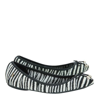 Sapatilha Knit Laço Listrado Preto e Branco