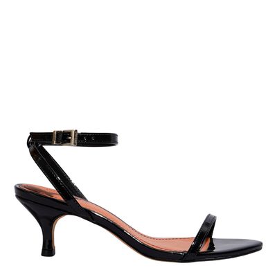Sandália Bico Fino Verniz Preta Salto Baixo
