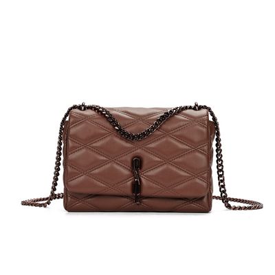 Bolsa Soft Marrom Alça Corrente Transversal