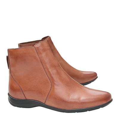 Bota Marrom Couro Flat