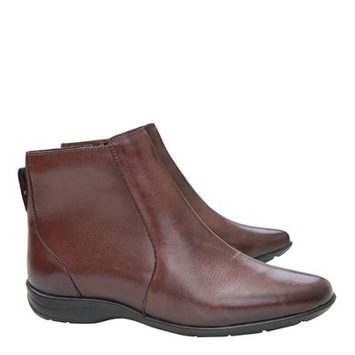 Bota Marrom Couro Flat