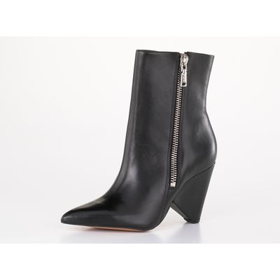 Bota Preta Couro Salto Cone
