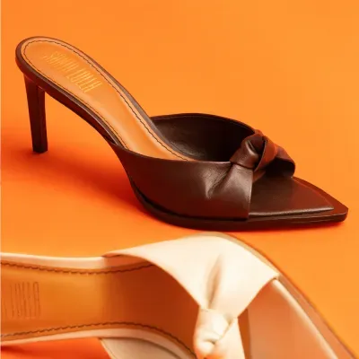 Mule Bico Folha Couro Pelica Soft Marrom Cocoa