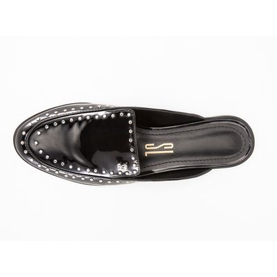 Mule Sl Envernizado Tachas Preto