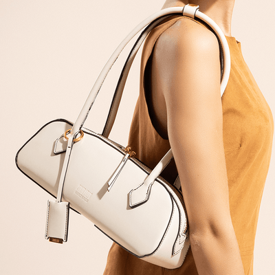 Bolsa Baguete Soft Off White Alça Ombro