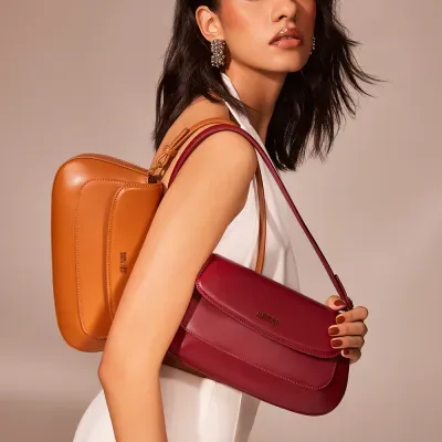 Bolsa Baguete Soft Média Vermelha Ruby