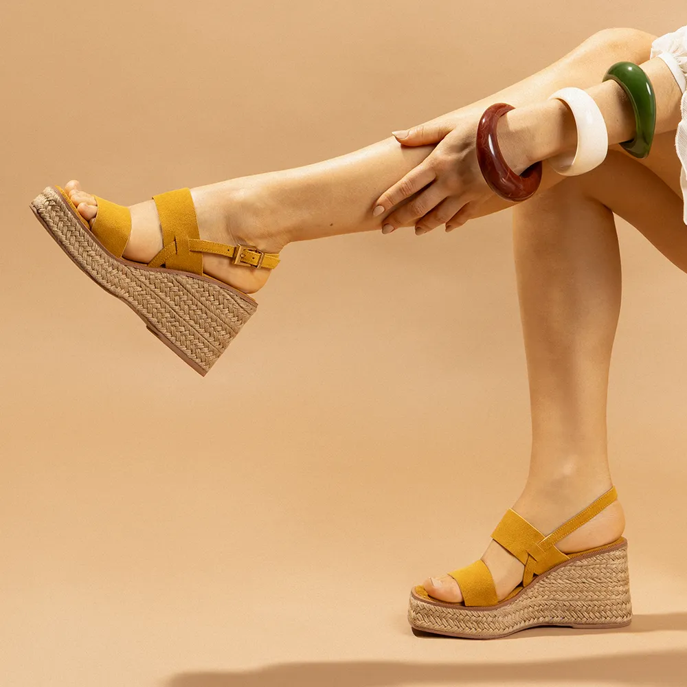 Sandália Espadrille Anabela Couro Camurça Amarelo Mostarda Santa