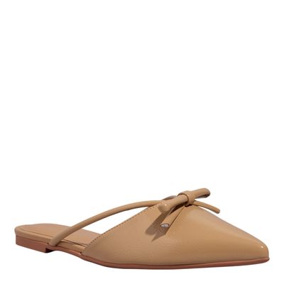 Mocassim Mule Verniz Bege Bico Fino Laço