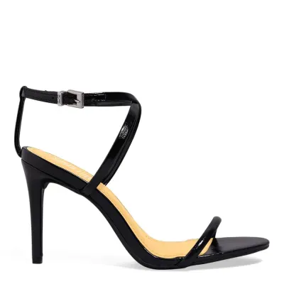 Sandália Napa Madri Preta Salto Alto