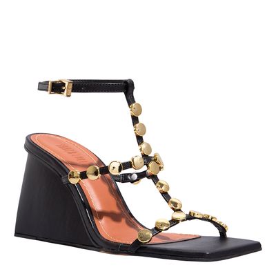 Sandália couro preto salto médio anabela