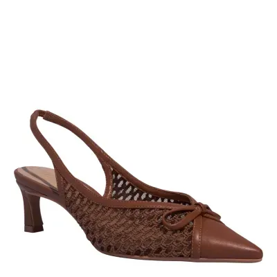 Scarpin Napa Soft Marrom Bico Fino Salto Baixo