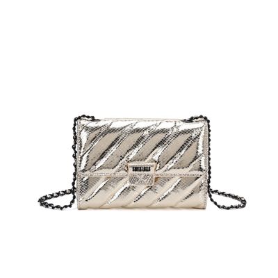 Bolsa Transversal Metalizada Matelassê Cinza Grafite