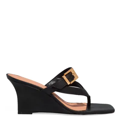 Mule Thong Couro Anabela Preto Fivela