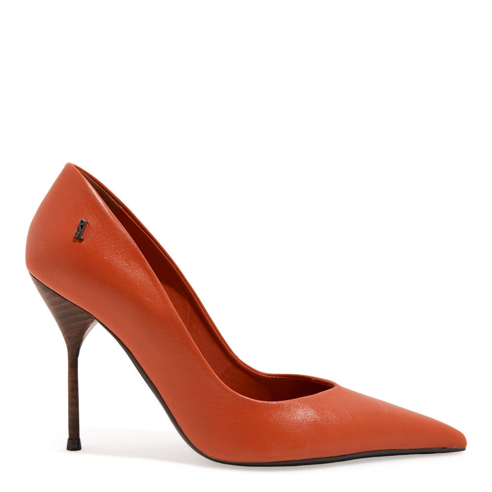 Scarpin One Couro Confort Preto Bico Fino Salto Agulha - Santa Lolla