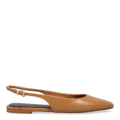 Sapatilha Slingback Couro Bico Quadrado Caramelo