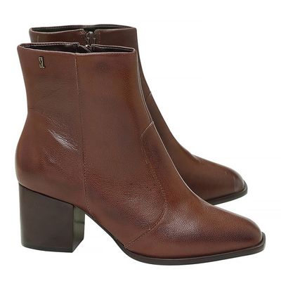 Bota Marrom Couro Bico Quadrado