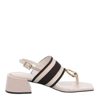 Sandália Faixa Bico Quadrado Off White
