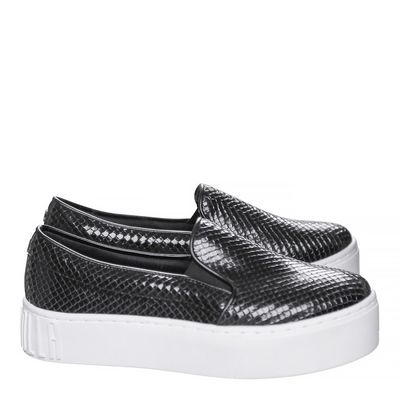 Tênis Slip On Texturizado Preto