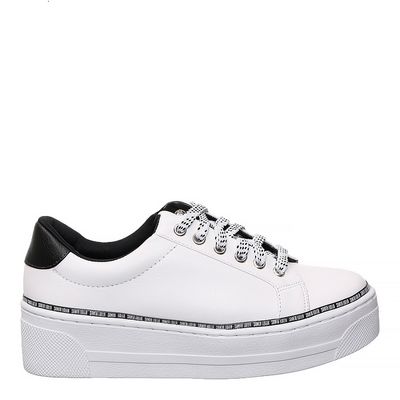 Tênis Flatform Preto e Branco