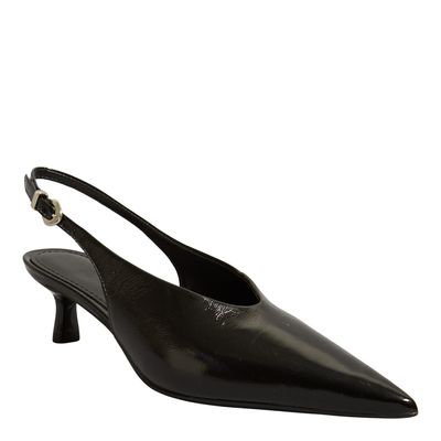 Scarpin Slingback Couro Pelica Soft Bico Fino Preto