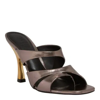 Mule Metalizado Reflexo Prata Salto Taça Dourado