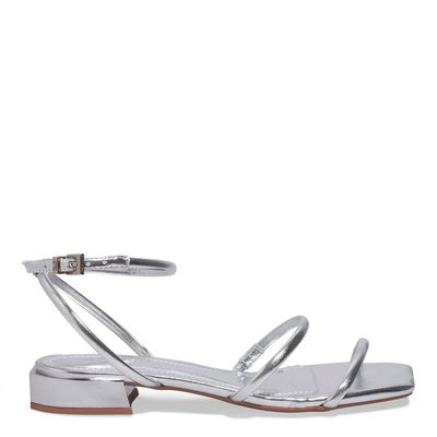 Rasteira Metalizada Prata Bico Quadrado