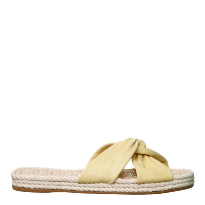 Rasteira Couro Soft Palha Amarelo