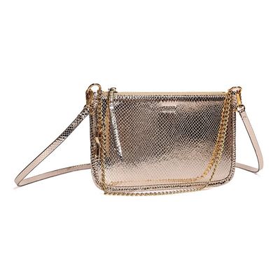 Bolsa Clutch Transversal Metalizado Dourado
