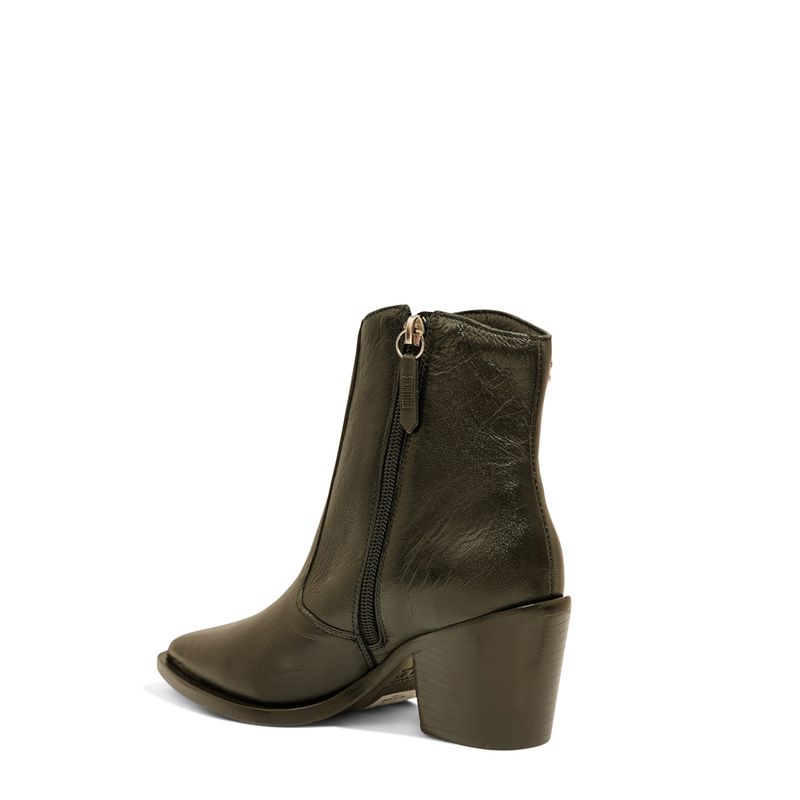 04C5.2F2E.0130.0001
