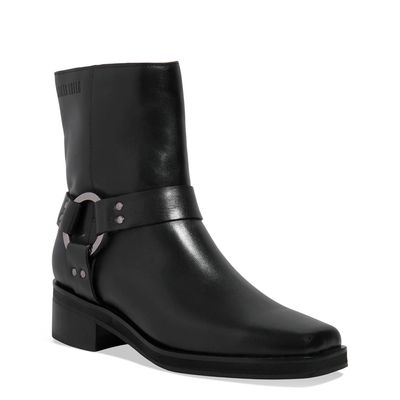 Bota Couro Preta Cano Médio Metal