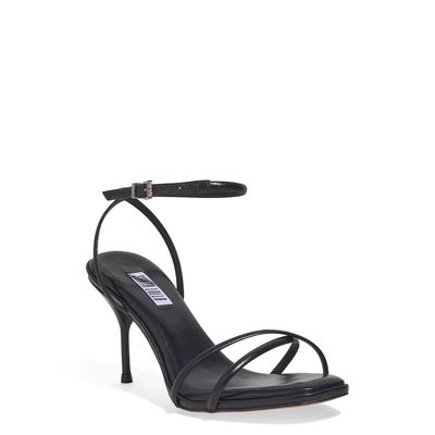 Sandália Napa Acolchoada Salto Médio Preta