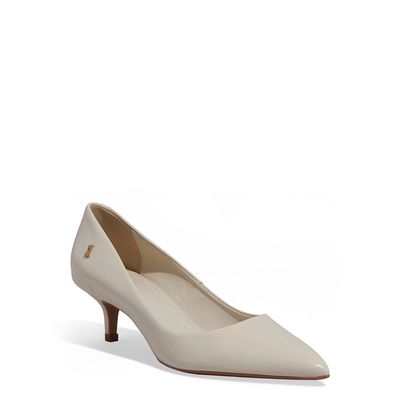 Scarpin Couro Confort Marfim Salto Baixo