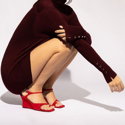 Sandália Couro Camurça Anabela Toe Ring Vermelho