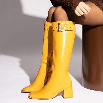 Bota Montaria Couro Cano Alto Amarelo Fivela