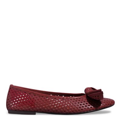 Sapatilha Couro Nobre Bico Redondo Laço Vermelho Marsala