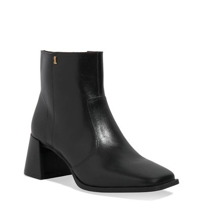 Bota Couro Nobre Soft Cano Curto Salto Grosso Preta