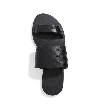 Rasteira Maxi Escamas Preto