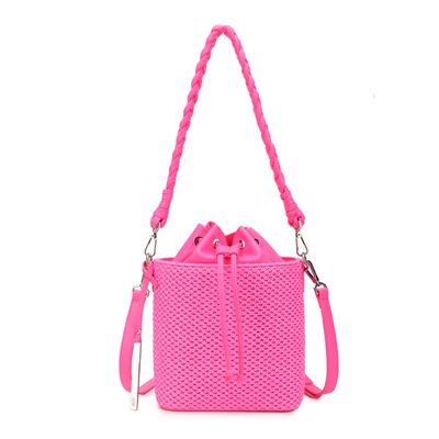 Bolsa Bucket Rosa Palha Alça Trançada