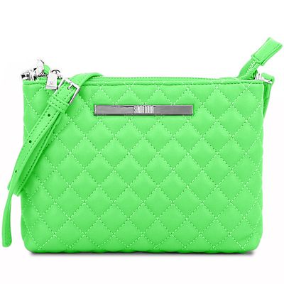 Bolsa Pequena Verde Matelassê Transversal