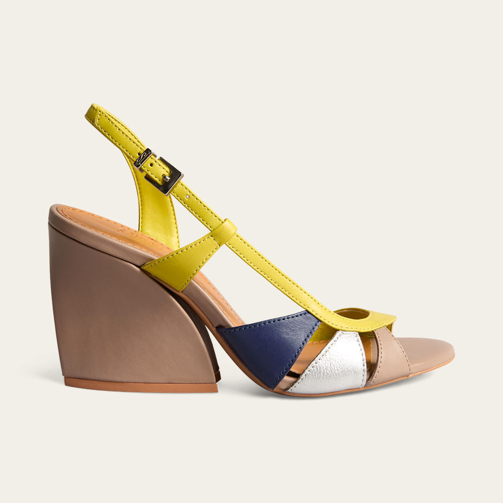 Sandália Peep Toe Couro Pelica Soft Verde Avocado - Santa Lolla