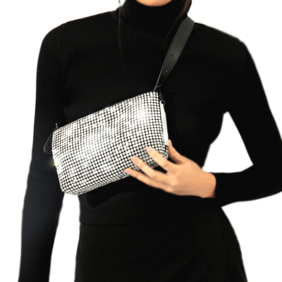 Bolsa Transversal Prata Strass Pequena