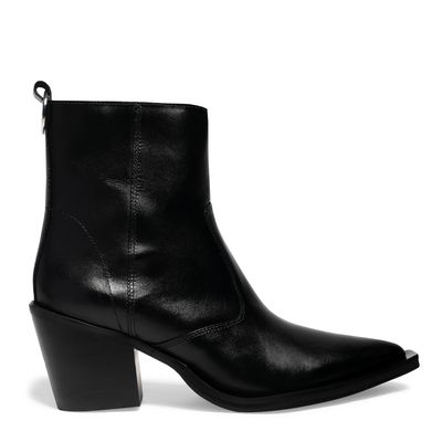 Bota Western Preta Couro Bico Fino