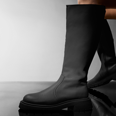 Bota Tratorada Preta Couro Cano Longo