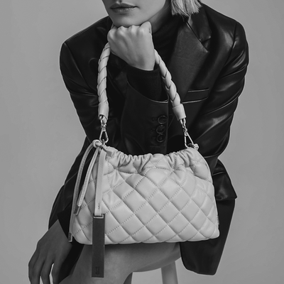 Bolsa baguete de couro matelassê trançada com alça transversal removível Preta - Linha Genuine Leather