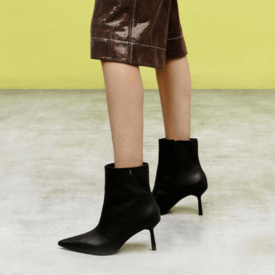 Bota Couro Pelica Soft Bico Fino Preta