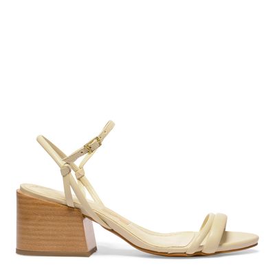Sandália Off White Bico Redondo