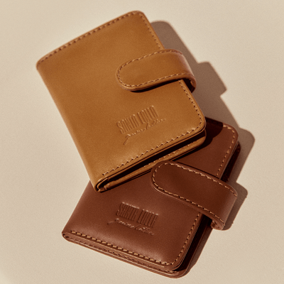 Carteira De Couro Fecho Em Botão Com Porta Cartão Bege - Linha Genuine Leather