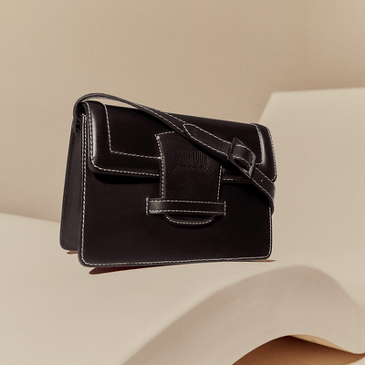 Bolsa Transversal Preta Couro Pequena - Linha Genuine Leather
