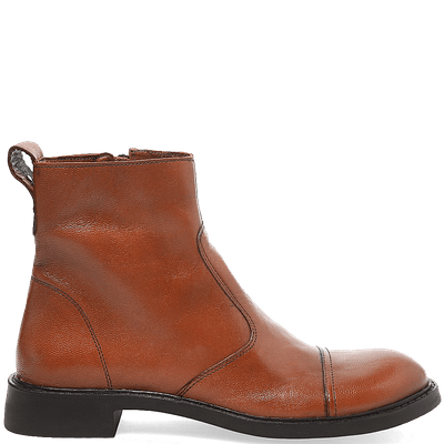Bota Couro Cano Curto Caramelo Salto Baixo