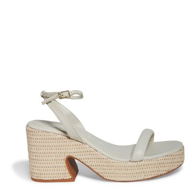 Sandália Couro Nobre Soft Off White